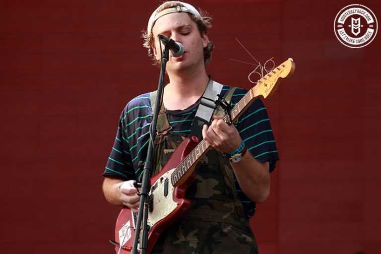 Mac DeMarco en el Hellow Festival
