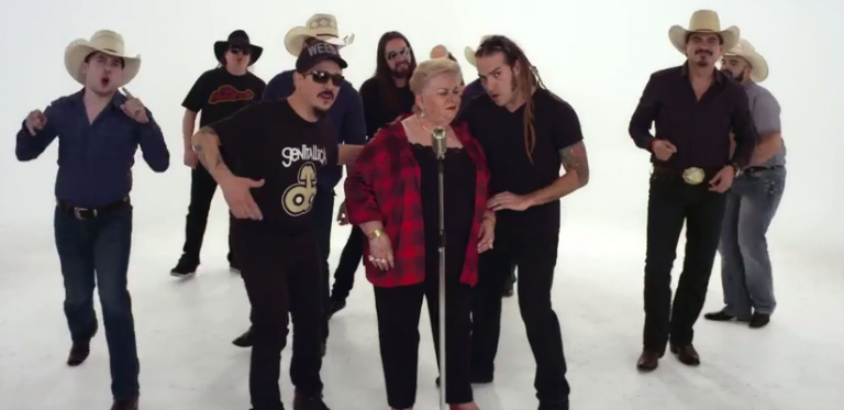 Genitallica y Paquita la del Barrio pecan juntos en nuevo video