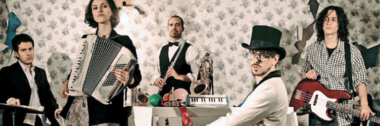 Torreblanca comparte ‘El Polvo en la luz’, su nuevo álbum