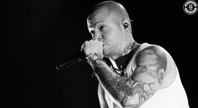 Calle 13 protesta por Ayotzinapa en los Grammy Latino
