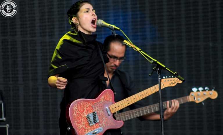 Ely Guerra embellece el Pa’l Norte 2014