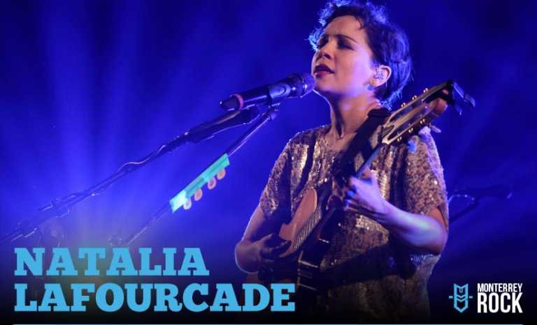 Natalia Lafourcade fascinó a regios