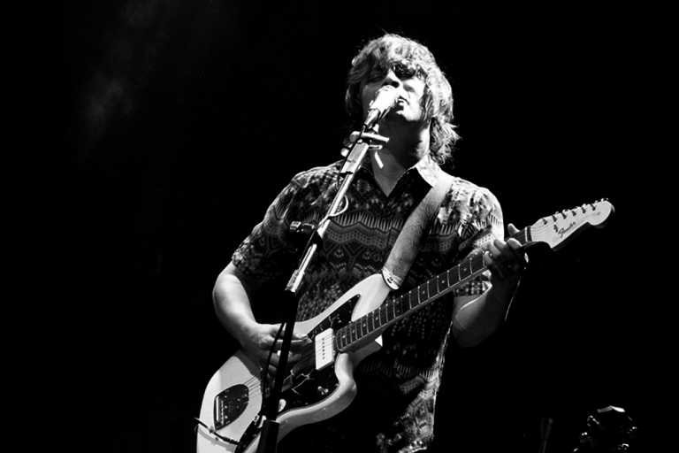 Siddhartha y su música encantarón al Café Iguana