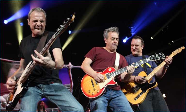 Hombres G celebró sus 30 años y un día en la Arena Monterrey