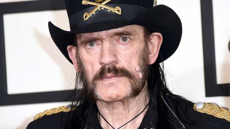 Muere Lemmy fundador de Motörhead