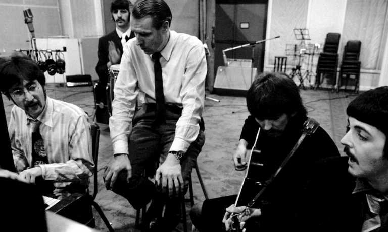 George Martin,  el “quinto Beatle”, murió a los 90 años.