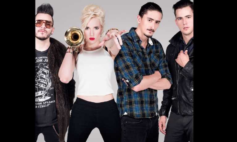 Jenny and The Mexicats te hará bailar en este Pa’l Norte 2016.