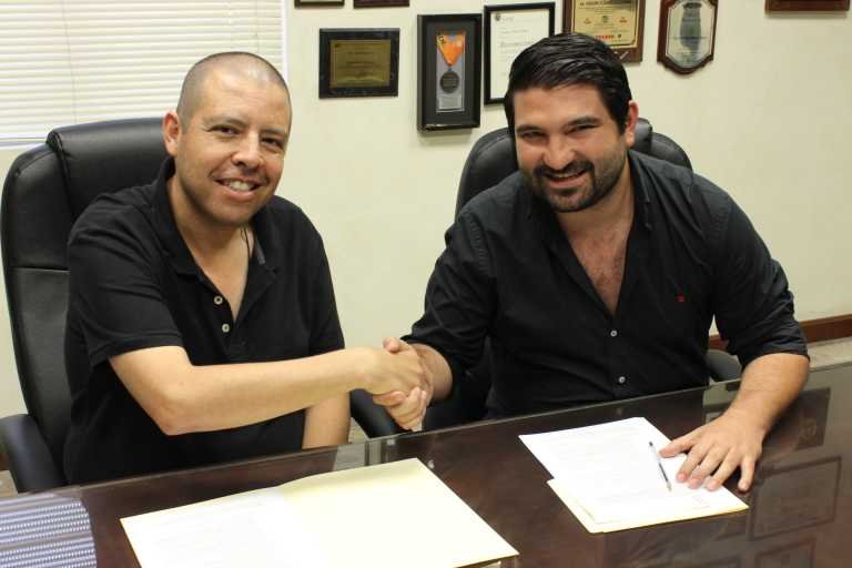 Apodaca Entertainment y Kaiman Entretenimiento firman convenio para desarrollar nuevos proyectos musicales