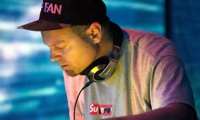 Los beats de Dj Shadow hicieron vibrar en el Hellow Festival 2016