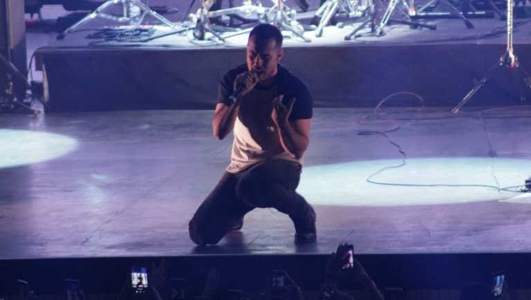 José Madero, la ‘rocola humana’ debuta en Monterrey