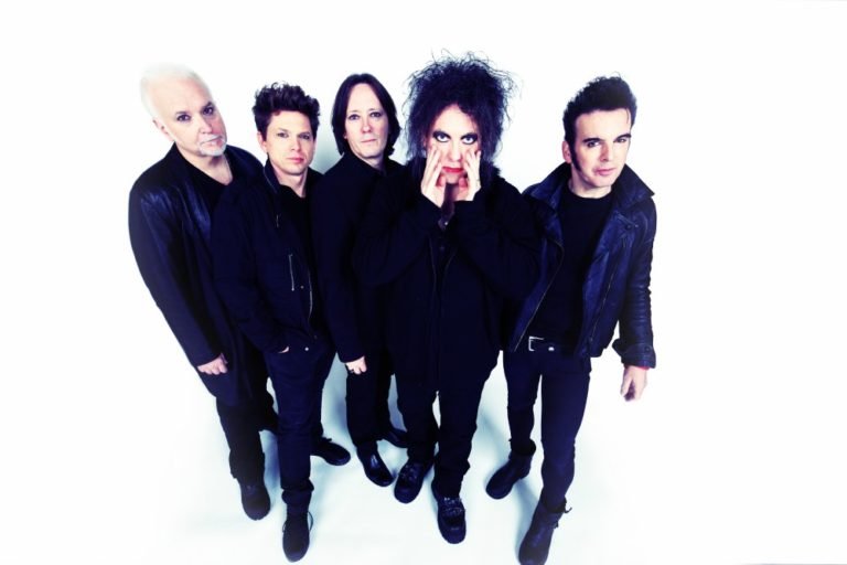 Prepárense, que The Cure regresa fuerte