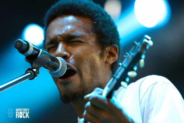 Fotos ?  Benjamin Brooker ▸ Tecate Live Out 2018