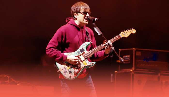 Videos y Fotos de Weezer en Festival Catrina 2018