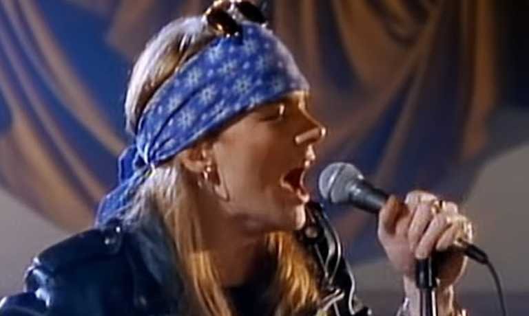 ¡Video de Guns N’ Roses rompe récord histórico!