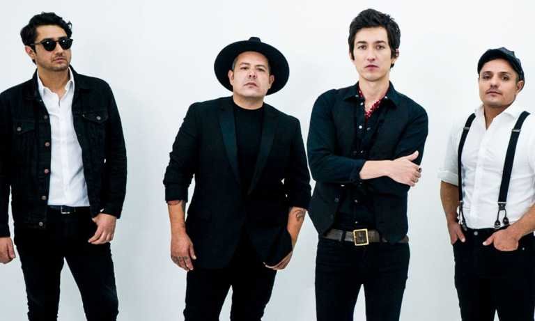 Entrevista: División Minúscula llegará a Pal Norte con mucho entre manos