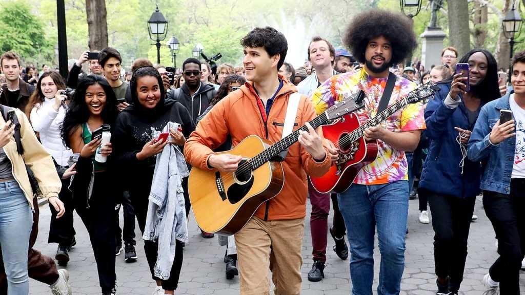 vampire weekend en live out