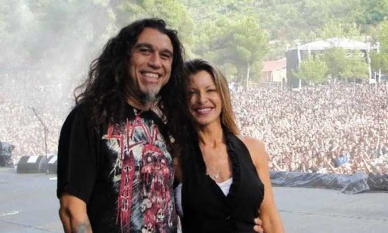 Causa polémica esposa de Tom Araya por mensajes racistas