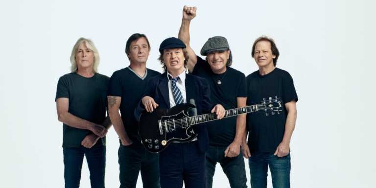 ¡”Power Up” de AC/DC viene con todo!