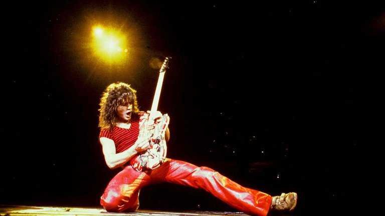 Murió Eddie Van Halen a los 65 años víctima de cáncer