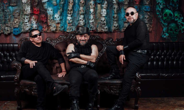 Entrevista con La Castañeda: el lanzamiento de “XXX años de locura”