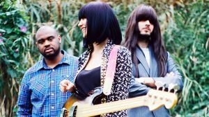 La psicodelia de Khruangbin en el Corona Capital 2021