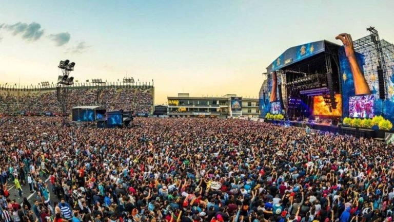 Listos los horarios del Vive Latino 2022