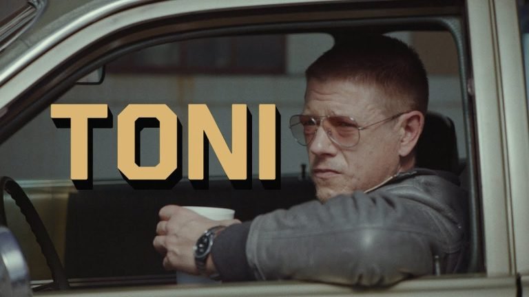 Interpol estrena “Toni”