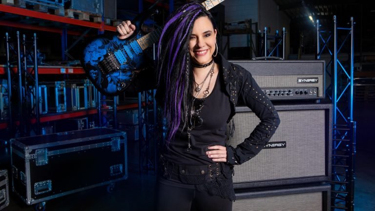 Jen Majura se despide de Evanescence