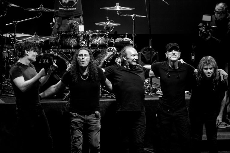 Rhapsody en Monterrey: ¡lleno total!