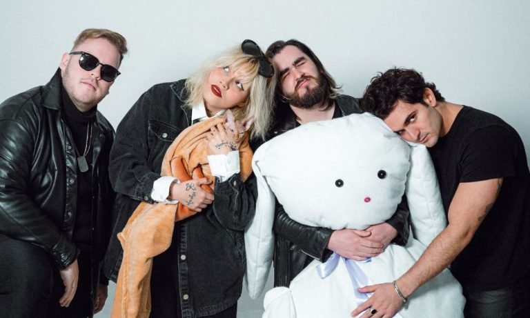 “Noches Largas”, lo nuevo de Serbia y Bruses