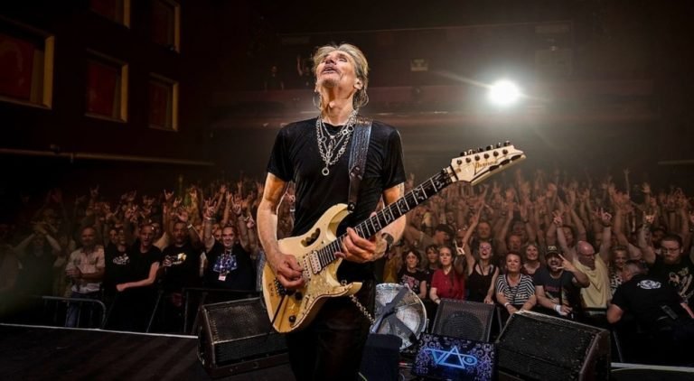 Todo sobre el concierto de Steve Vai en Monterrey