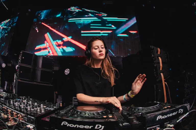 Llegará a Monterrey Charlotte de Witte