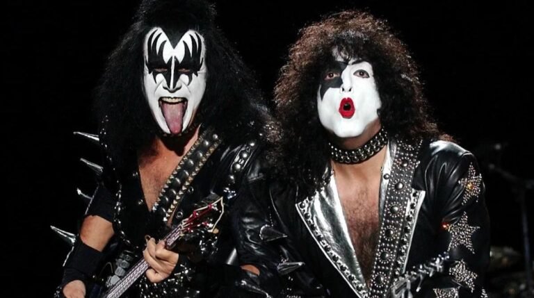 Viuda del técnico de guitarra de KISS demanda a la banda por muerte injusta