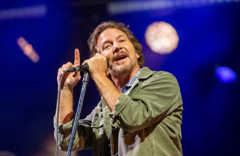 Pearl Jam cancela conciertos por problemas con la voz de Eddie Vedder