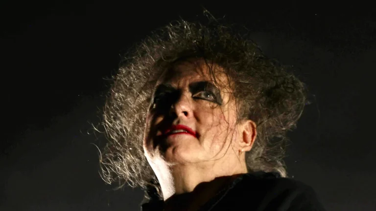 Fans de The Cure critican a los BRIT Awards.