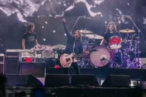 Foo Fighters: el cierre potente del primer día del Corona Capital 2025