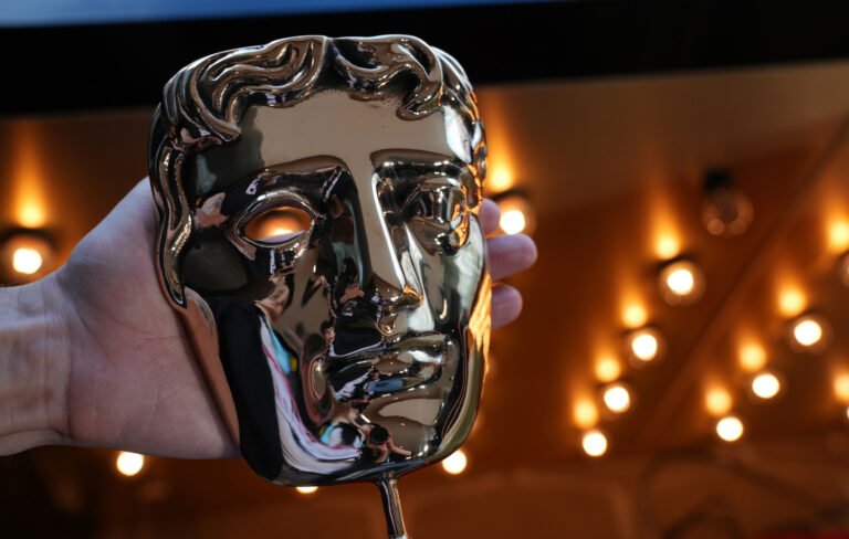 BBC teme discursos políticos en BAFTA tras controversia con Bob Vylan