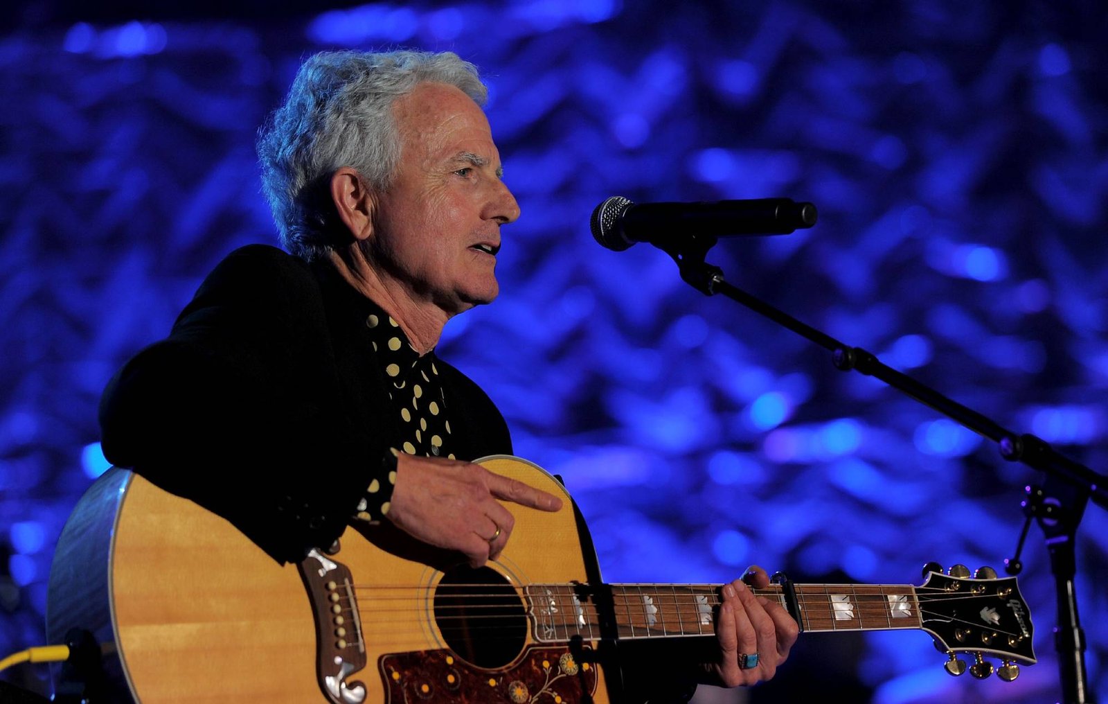 El legado musical de Billy Steinberg perdura tras su fallecimiento, siendo el autor de icónicos temas en la cultura pop.