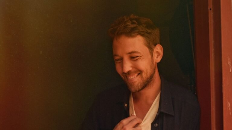 Robin Pecknold de Fleet Foxes Anuncia Su Primer Tour Solo