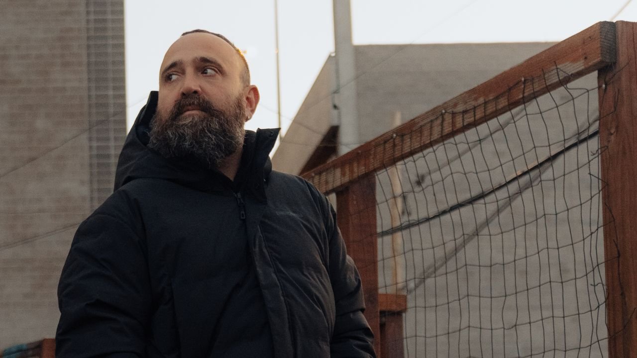 Gabriel Saloman Mindel, cofundador de Yellow Swans, revela su diagnóstico de cáncer y busca apoyo para tratamiento.