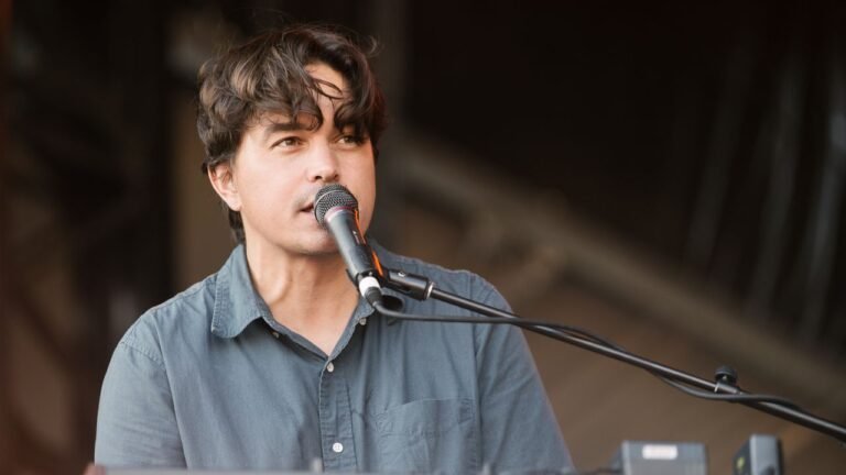 Spencer Krug lanza versión solo piano de I’ll Believe in Anything