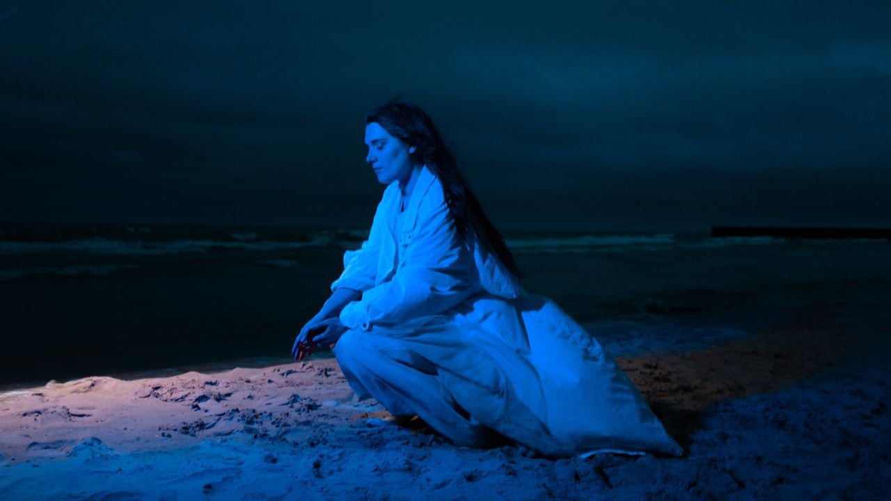 Gia Margaret vuelve a la música tras seis años, presentando un nuevo álbum y una gira con colaboraciones notables.