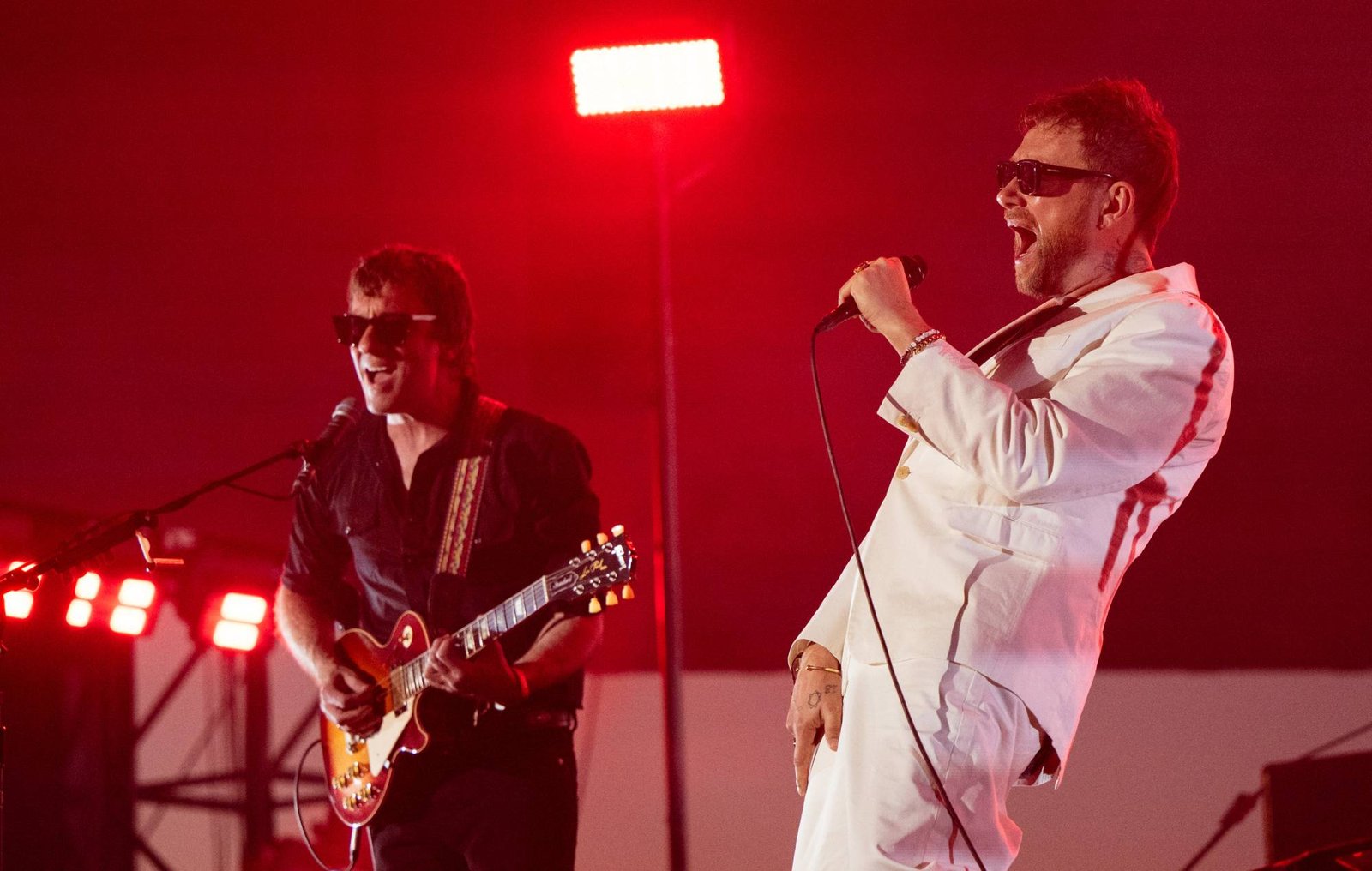 Damon Albarn considera que la presentación de Blur en Coachella fue un desajuste, reflejando el papel de las redes sociales.