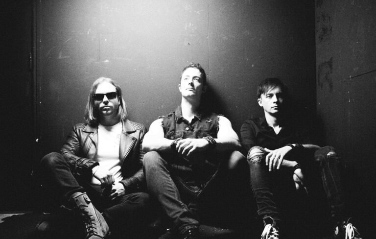 Gunship presenta su himno para Toxic Commando de John Carpenter