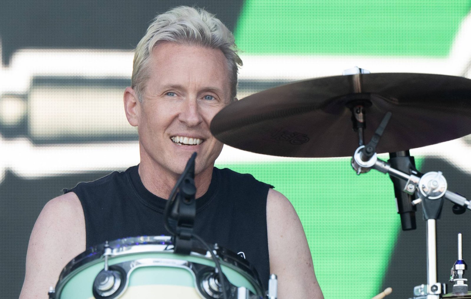 Josh Freese habla sobre su vida después de Foo Fighters y su regreso al lugar que le pertenece.