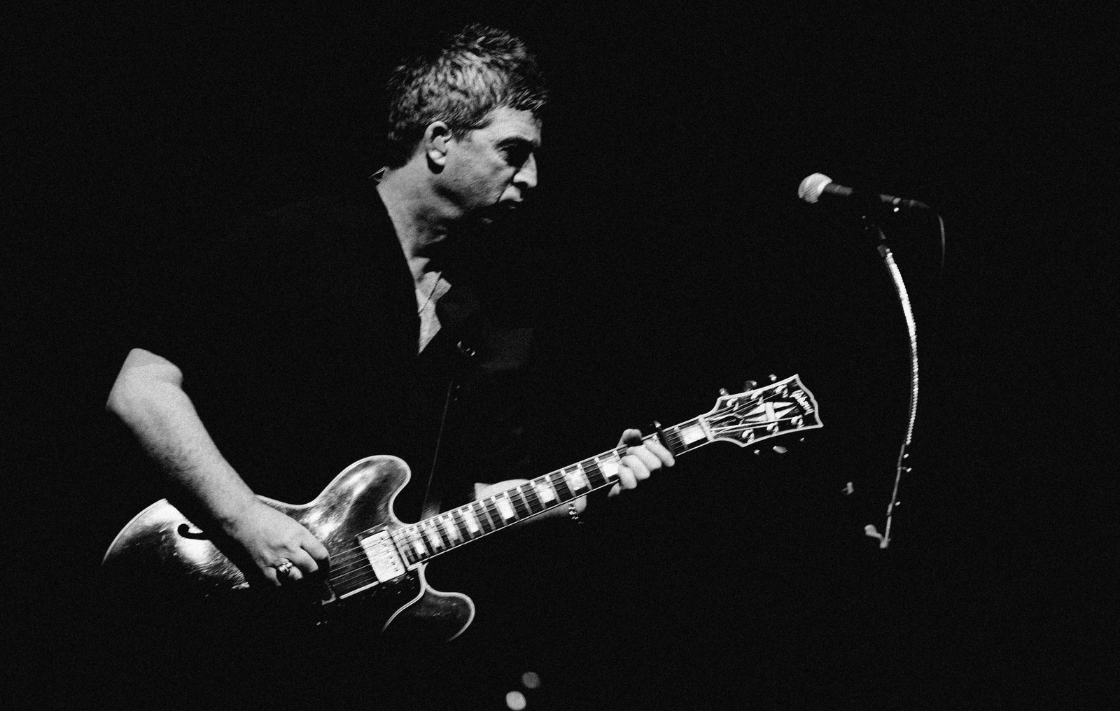 Noel Gallagher asistirá a los BRIT Awards 2026 para recibir el galardón de Songwriter Of The Year tras el éxito de Oasis.