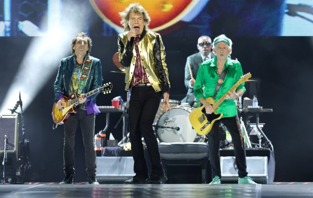 La banda Rolling Stones desmiente haber otorgado permiso para usar su icónica canción Gimme Shelter en el documental Melania.
