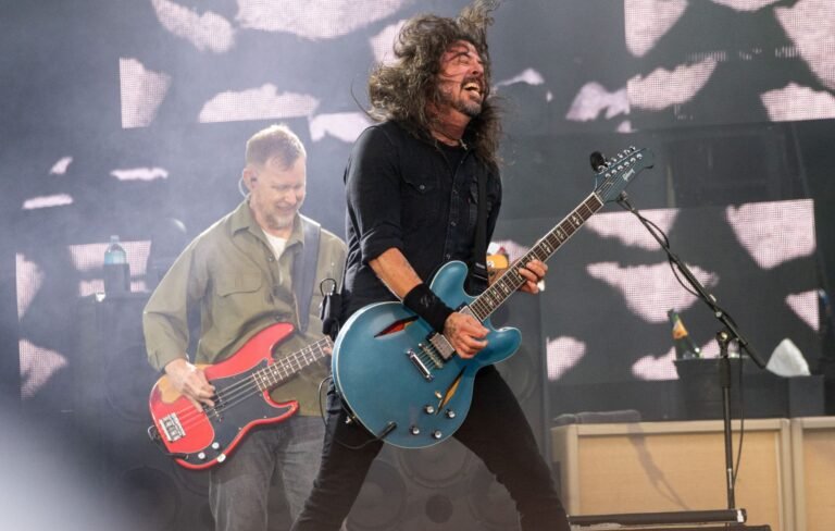 Foo Fighters consideran participar en el Download Festival por primera vez