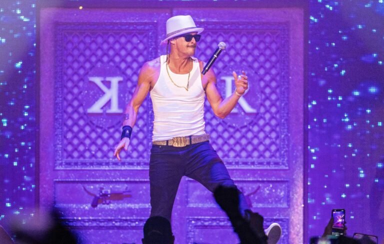 Zach Bryan y Kacey Musgraves critican el espectáculo de Kid Rock