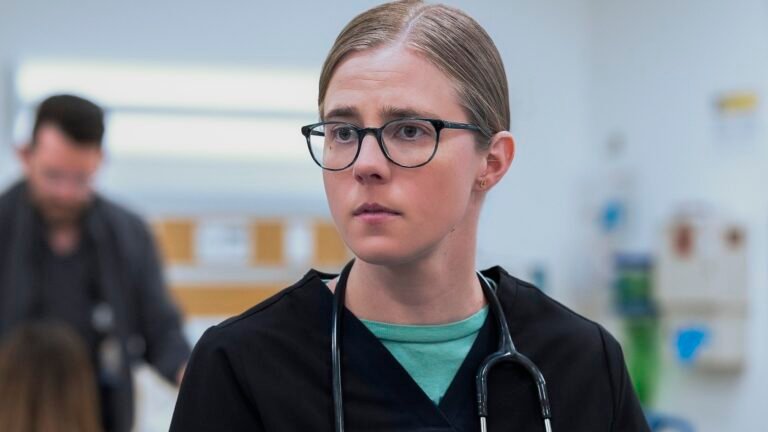 Los problemas legales de Dr. Mel King en The Pitt temporada 2